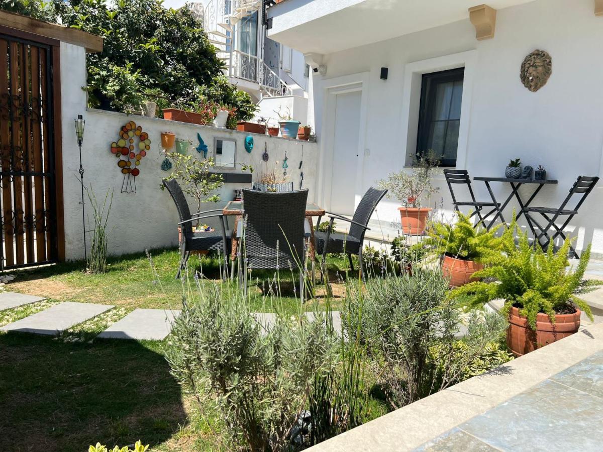 Arden'S House Panzió Bodrum Kültér fotó