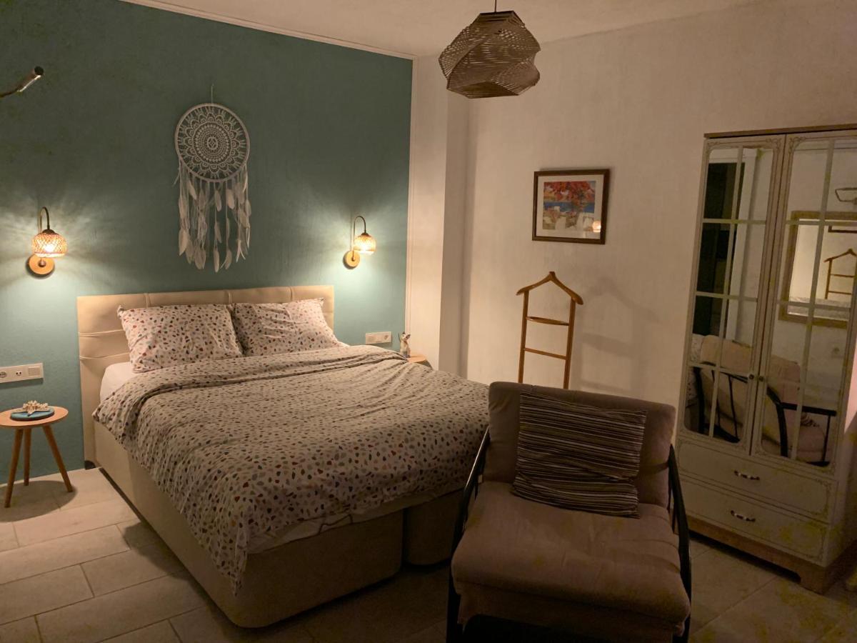 Arden'S House Panzió Bodrum Kültér fotó